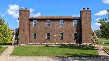 featured image of 2810 Frontier Ct #1
