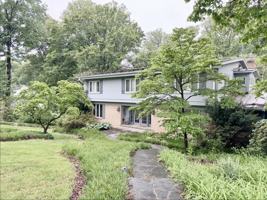featured image of 1430 Carrington Ln #NA
