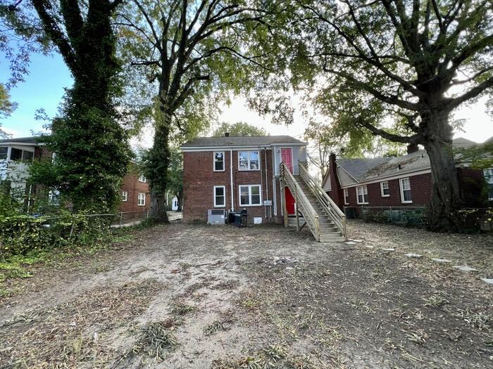 319 Howard St - Photo 2 of 50