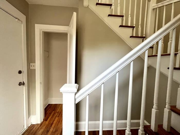 319 Howard St - Photo 5 of 50