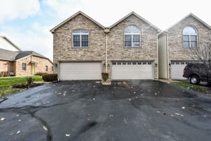 featured image of 5809 Fieldstone Trl #5809