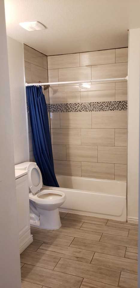 2525 W 65th Pl #A - Photo 3 of 6