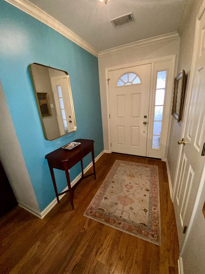 1918 Cherrybend Dr #NA - Photo 2 of 22