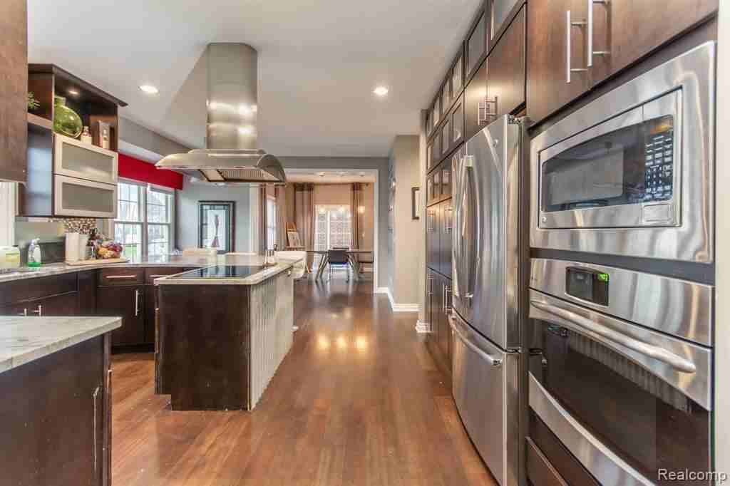 1265 Old Colony Ln #1 - Photo 7 of 20