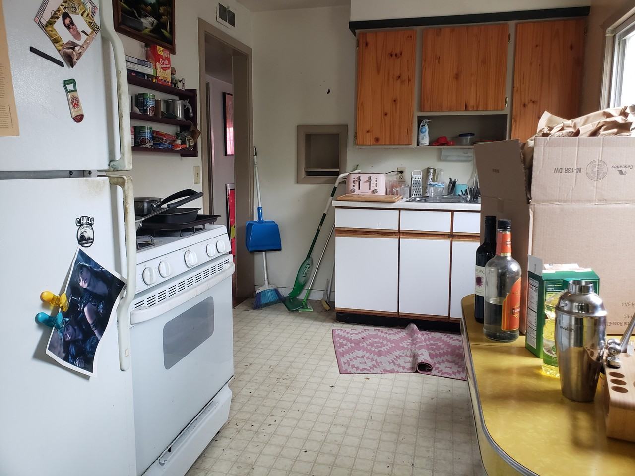 209 N Livingston St #2 - Photo 4 of 11
