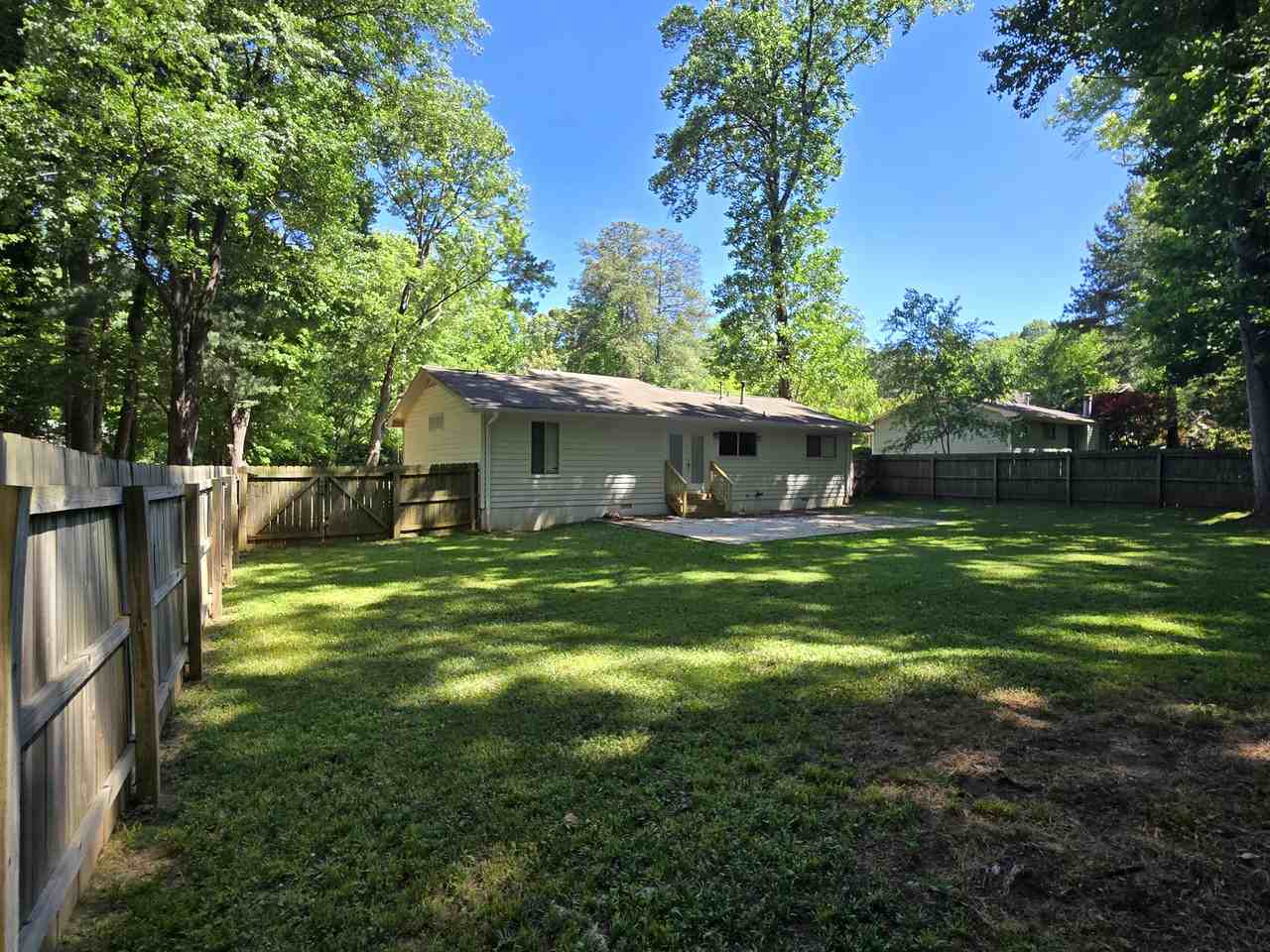 3241 Mountain Hollow Dr #NA - Photo 4 of 25