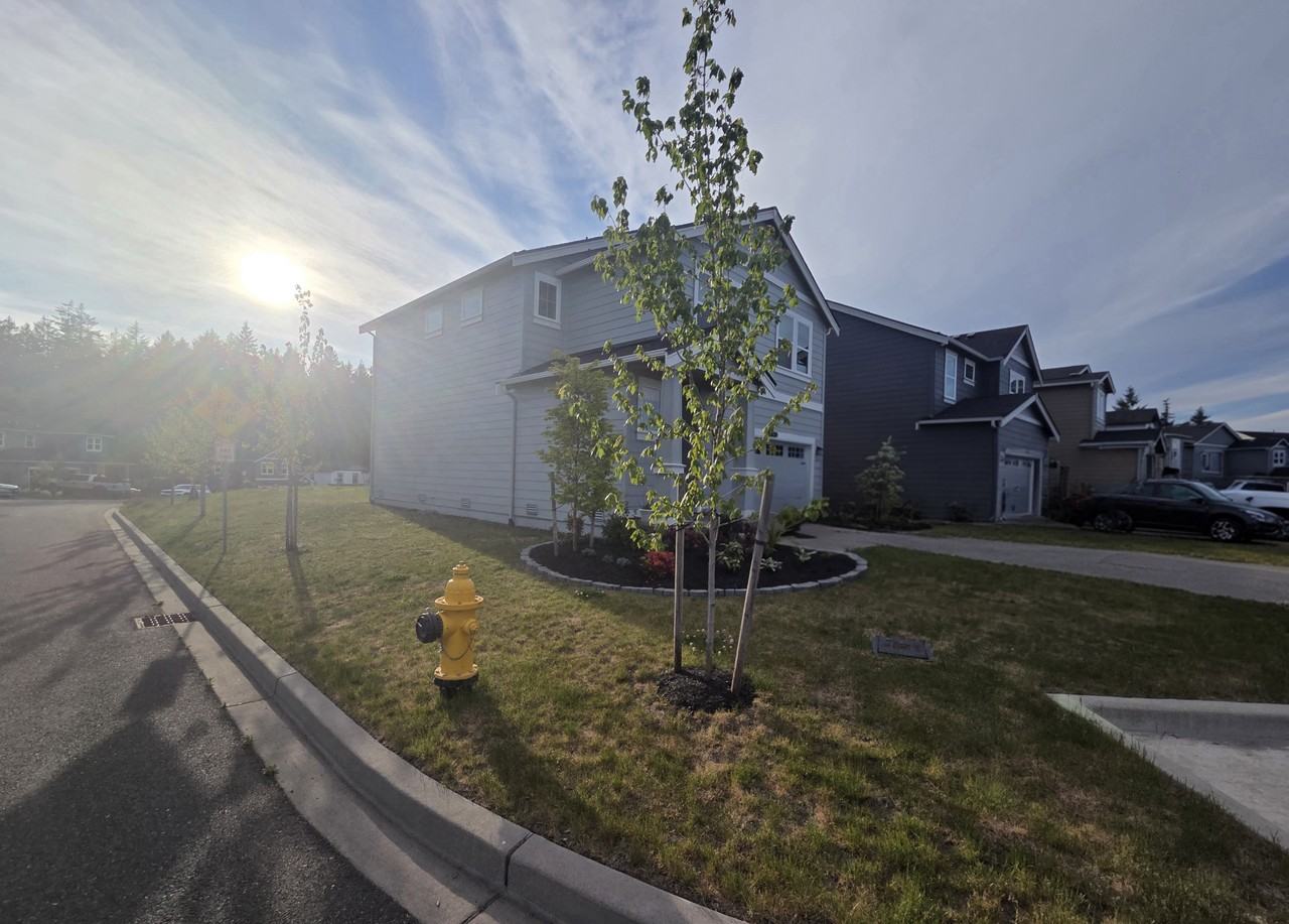 1561 Sw Fielder Pl #NA - Photo 3 of 31