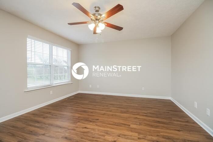921 Turlough Ct - Photo 4 of 17