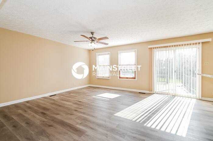 5409 Rapidan Ln - Photo 4 of 17