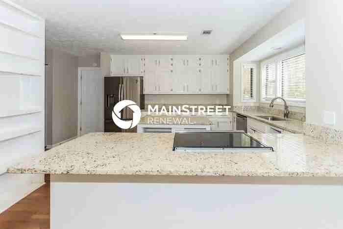135 Red Oak Dr - Photo 7 of 16