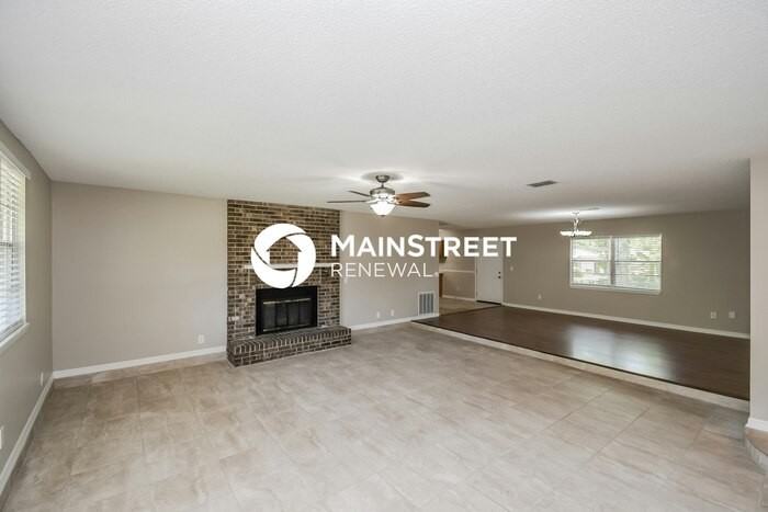 8742 Gum St - Photo 3 of 16