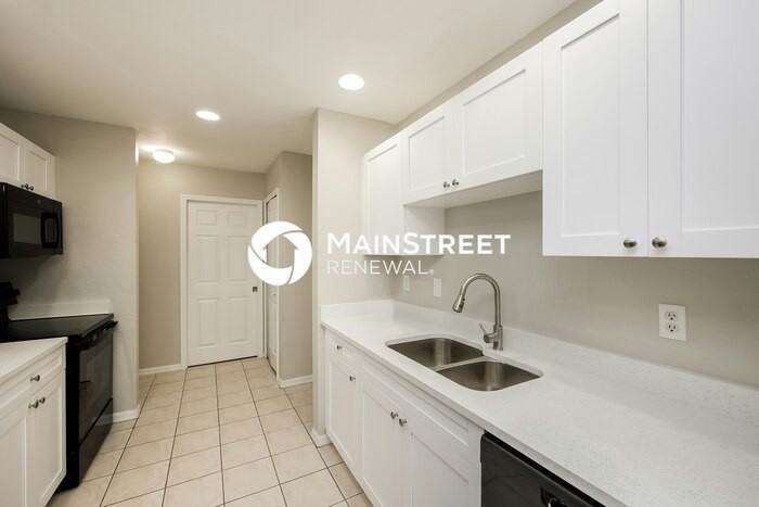 3303 69th St W - Photo 7 of 16