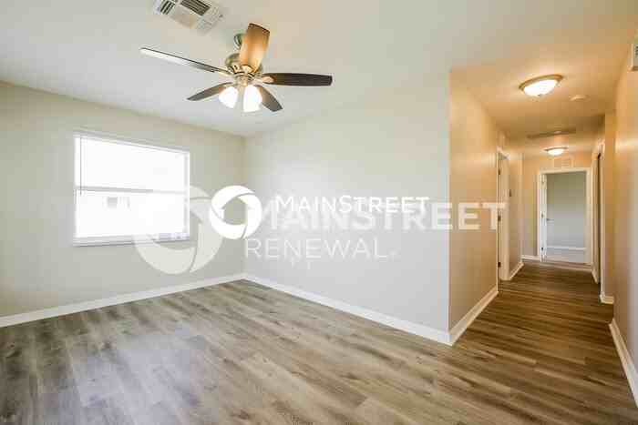 3202 21st St Sw - Photo 4 of 16