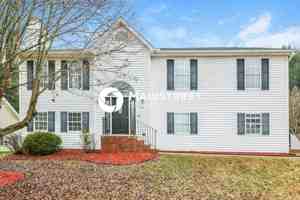 featured image of 440 Corbin St