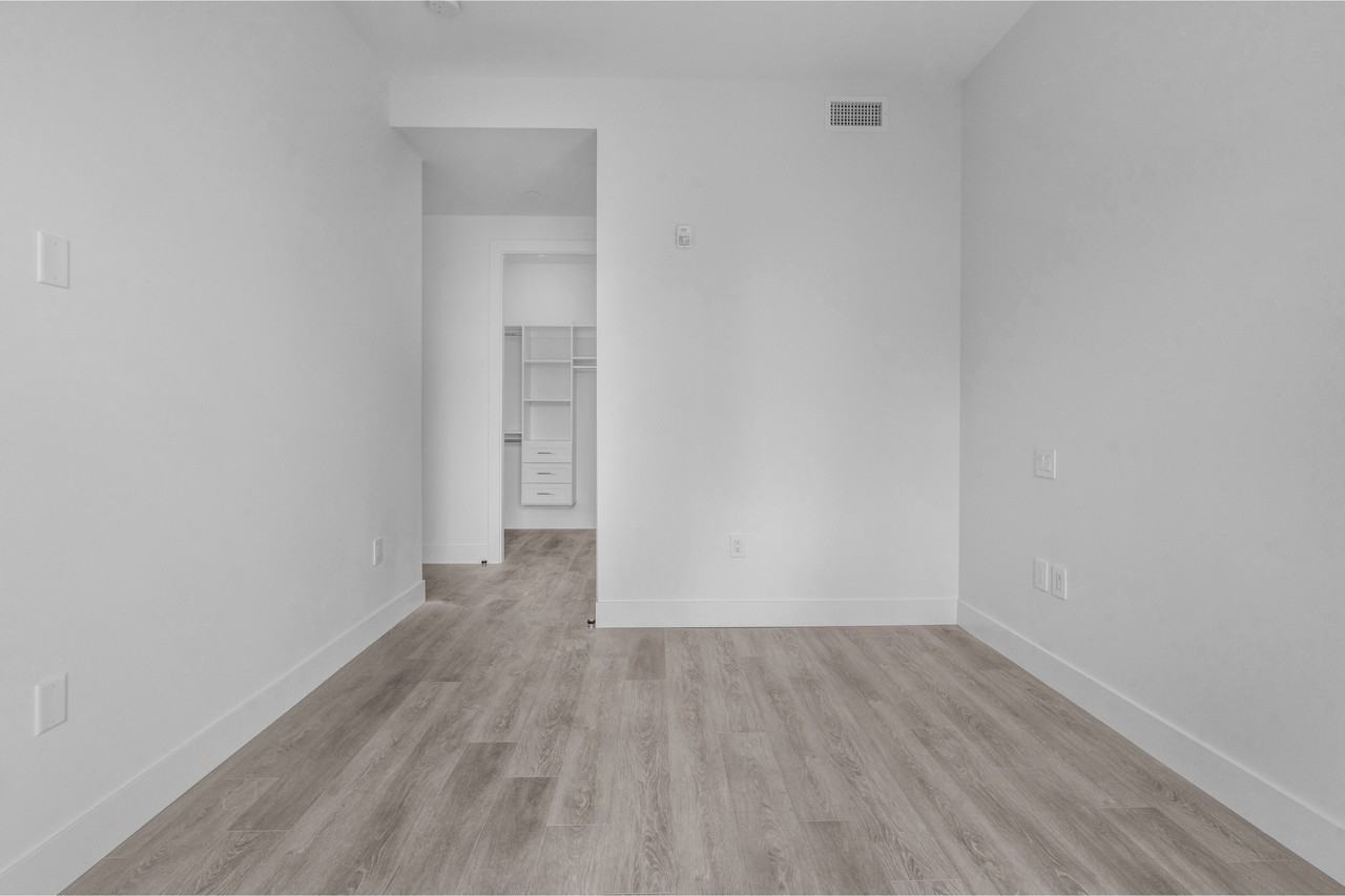 Crescentview Dr & Edgemont Blvd #201 - Photo 6 of 12