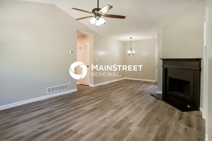 181 Halehaven Dr - Photo 3 of 18