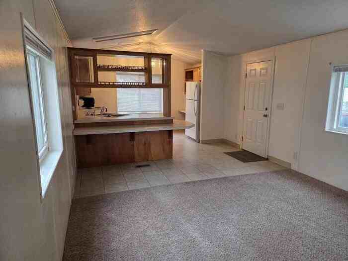 744 K St #6 - Photo 4 of 9