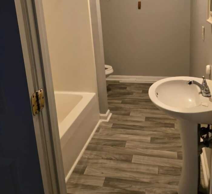 684 Mitchell St - Photo 4 of 4
