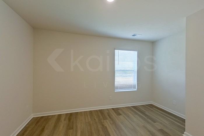 118 Overstreet Way - Photo 6 of 25