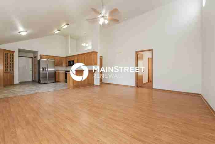 1507 Grand Ave - Photo 6 of 16