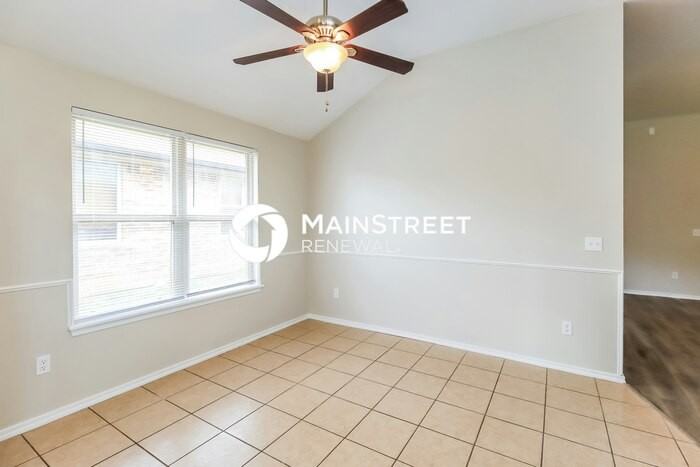 2617 Se 97th St - Photo 4 of 16