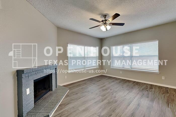 600 Blue Leaf Dr - Photo 7 of 23
