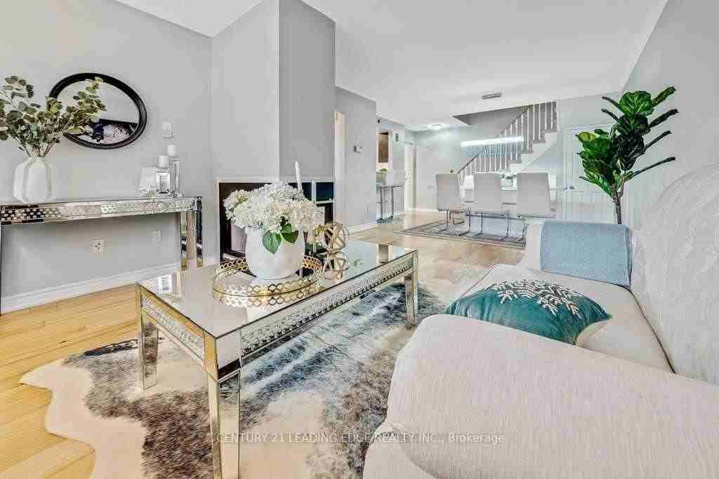 25 Mondeo Drive - Photo 5 of 20