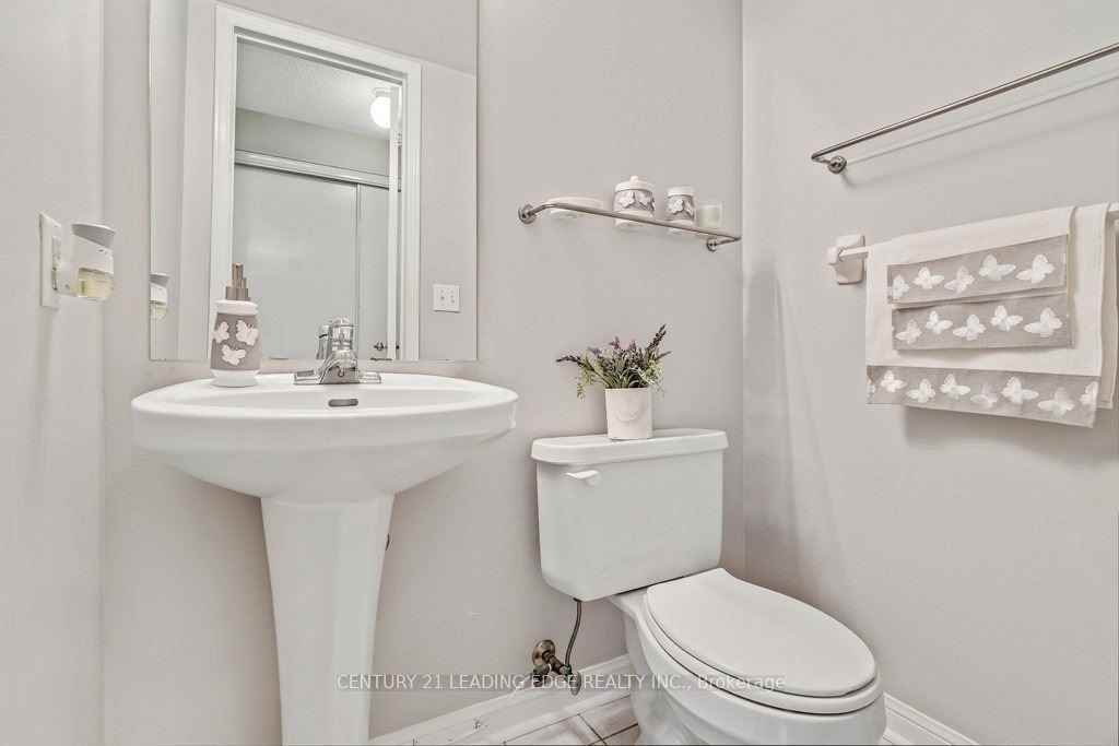 25 Mondeo Drive - Photo 7 of 20