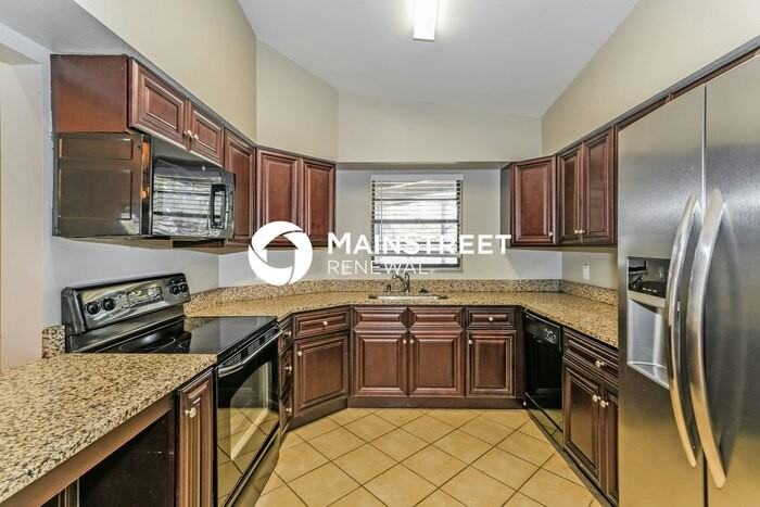 1805 Lake Crest Ave - Photo 7 of 16