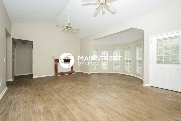 548 Windy Rd - Photo 6 of 18
