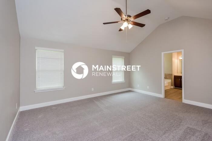 4948 Longview Run - Photo 3 of 19