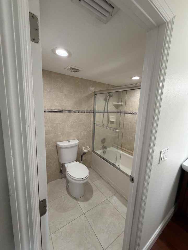 104 Biscayne Ave #NA - Photo 7 of 20