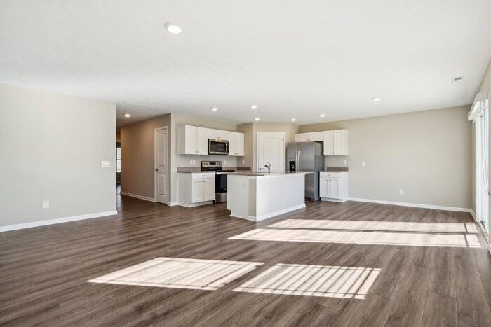 790 Cattail Dr - Photo 4 of 22