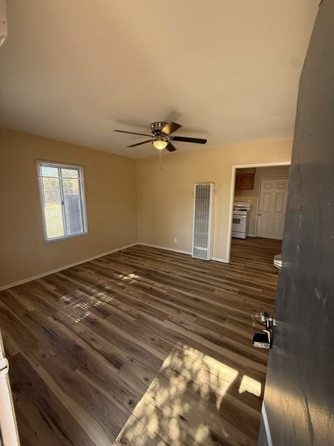 1303 N Columbus Blvd #A - Photo 4 of 13