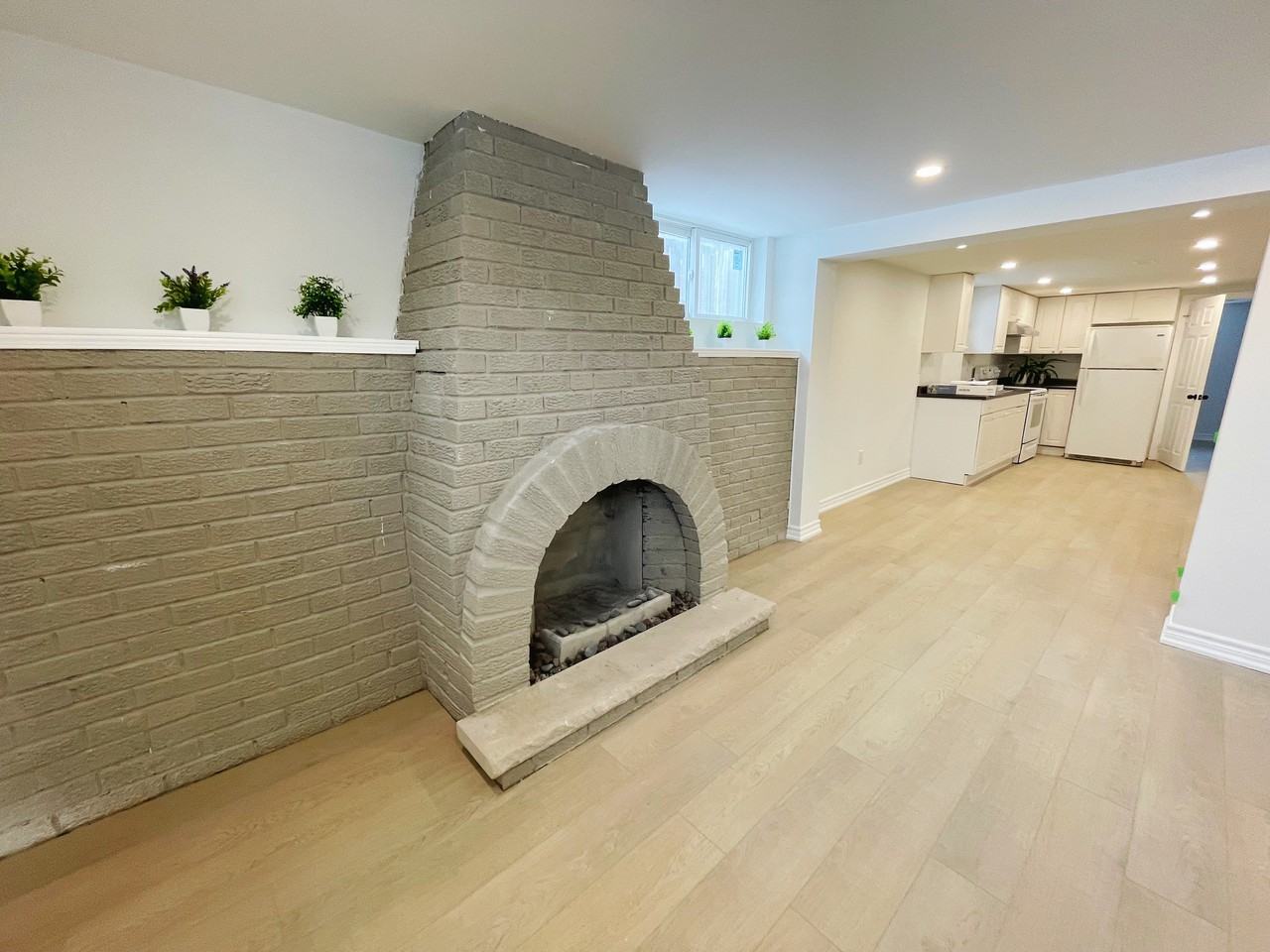 81 Celestine Drive - Photo 3 of 17