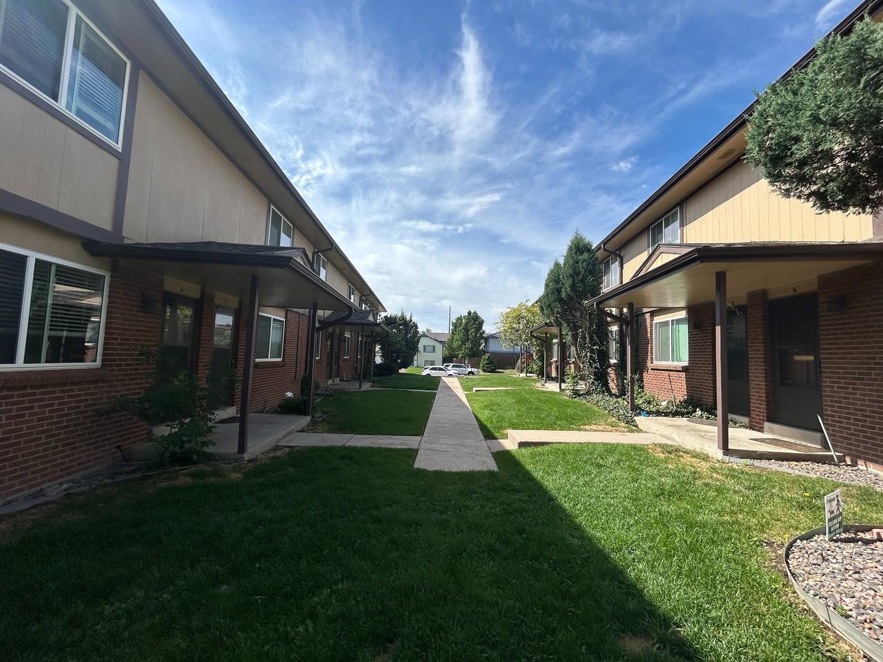 12TH LANE TOWNHOMES - Photo 6 of 11