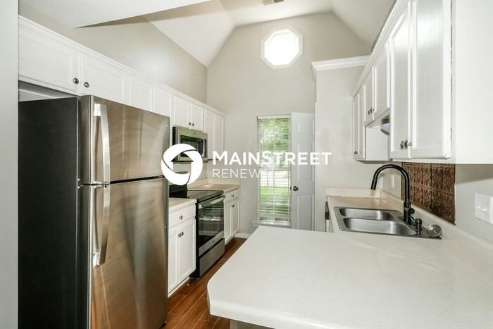1424 Marhill Cv - Photo 2 of 21