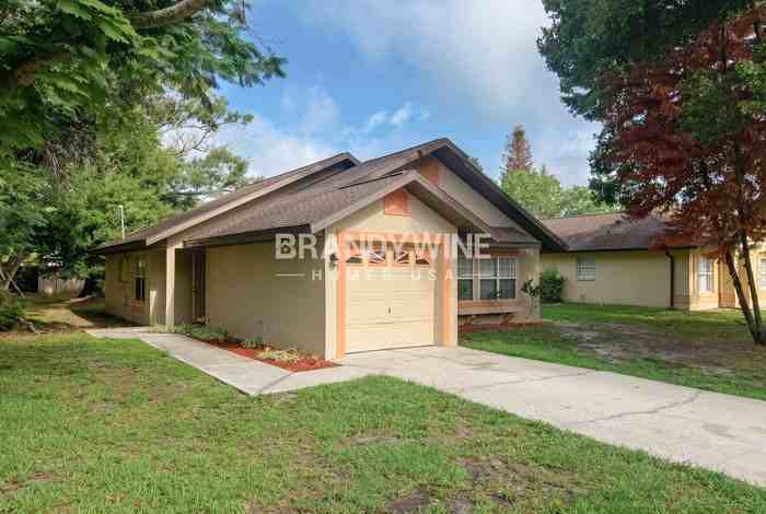 2406 S Lake Ave - Photo 3 of 21