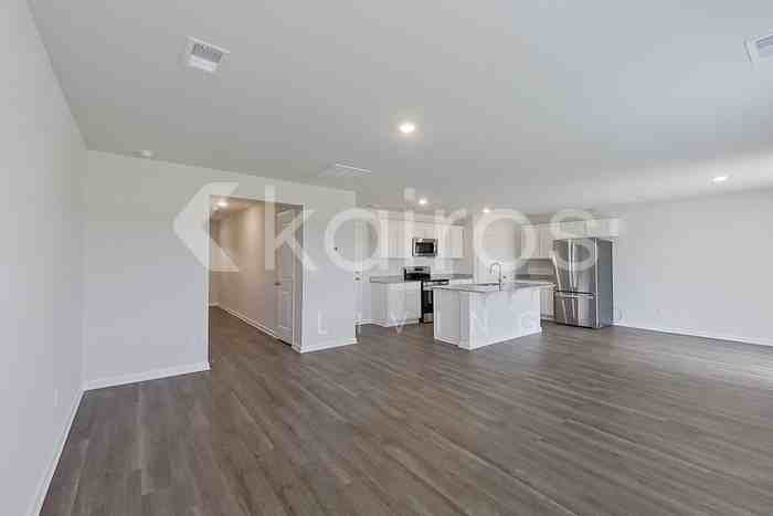 43 Springdale Rd - Photo 5 of 25