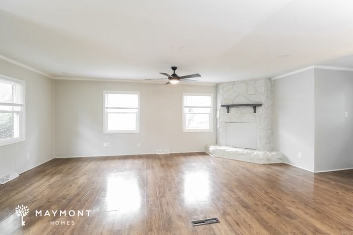 4309 Dowling Dr - Photo 4 of 15