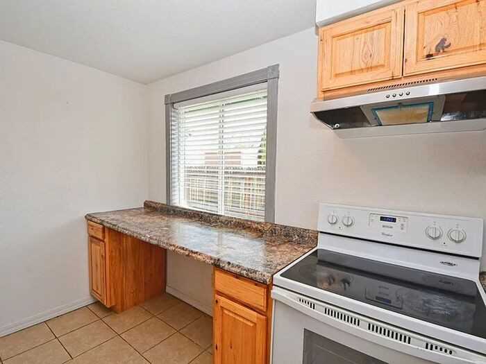 11110 White Sage Dr - Photo 6 of 14