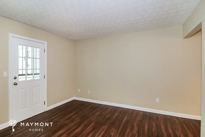 3326 Waldrop Trl - Photo 7 of 16