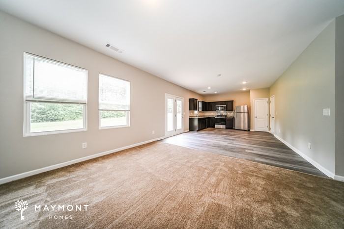 1077 Coldwater Dr - Photo 6 of 15