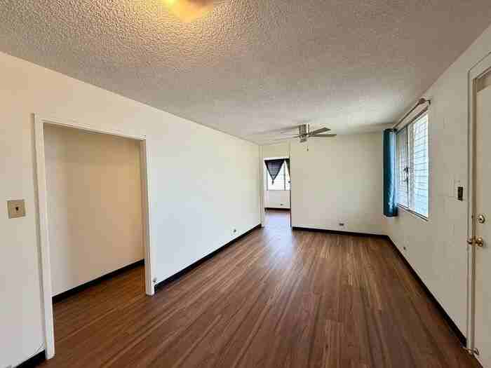 908 Prospect St #3 - Photo 2 of 10
