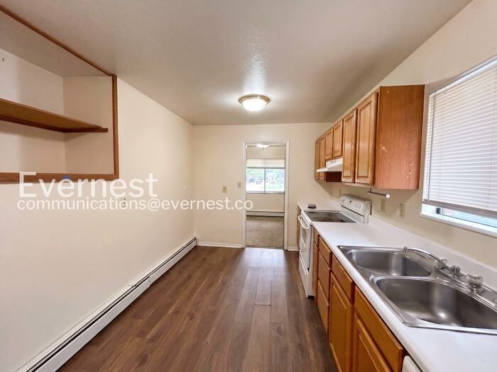 2205 N Royer St - Photo 4 of 24