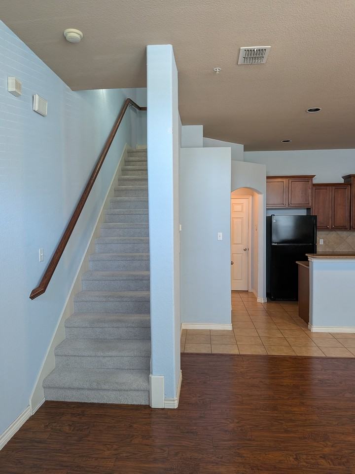 2525 Bonnie Ln #NA - Photo 5 of 27