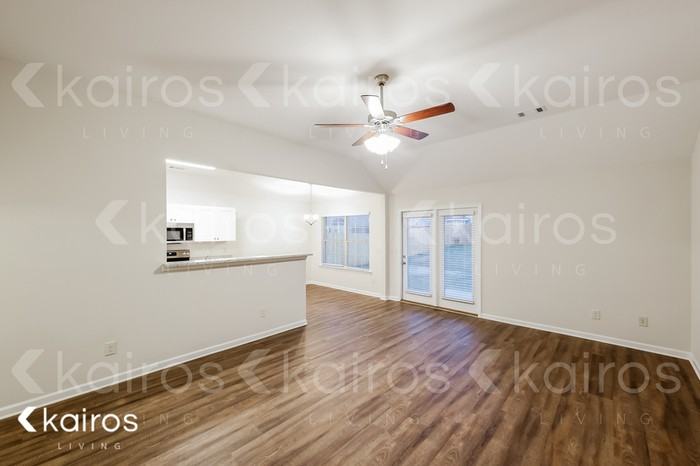 147 Nottingham Way - Photo 5 of 16