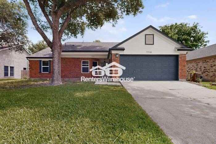 7714 Bordeaux Ln - Photo 4 of 42