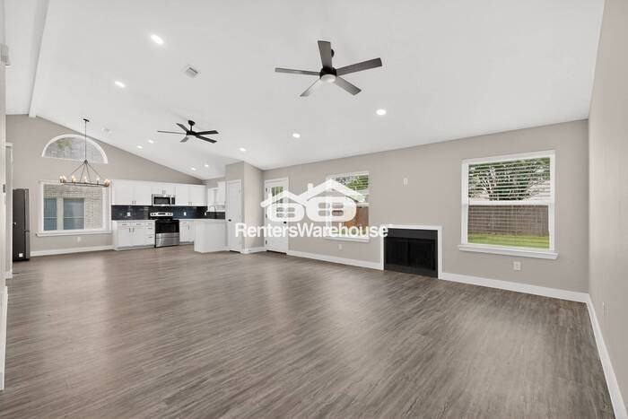 7714 Bordeaux Ln - Photo 7 of 42