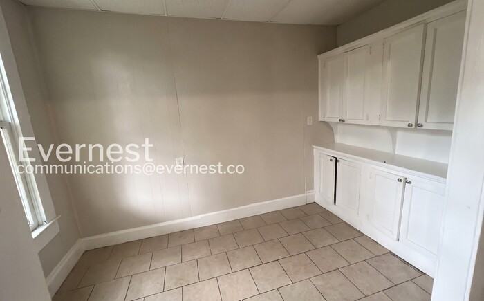 434 Bryant St - Photo 4 of 21